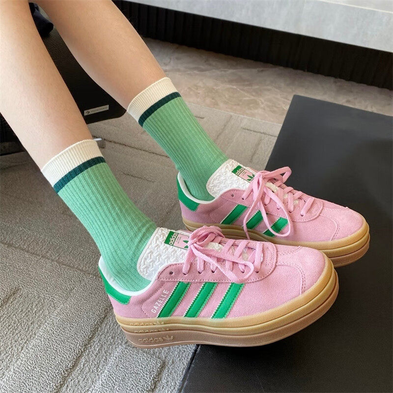 アディダス IE0420 レトロ レディース スエード トレ - Adidas Shoes Samba のレビューと価格
